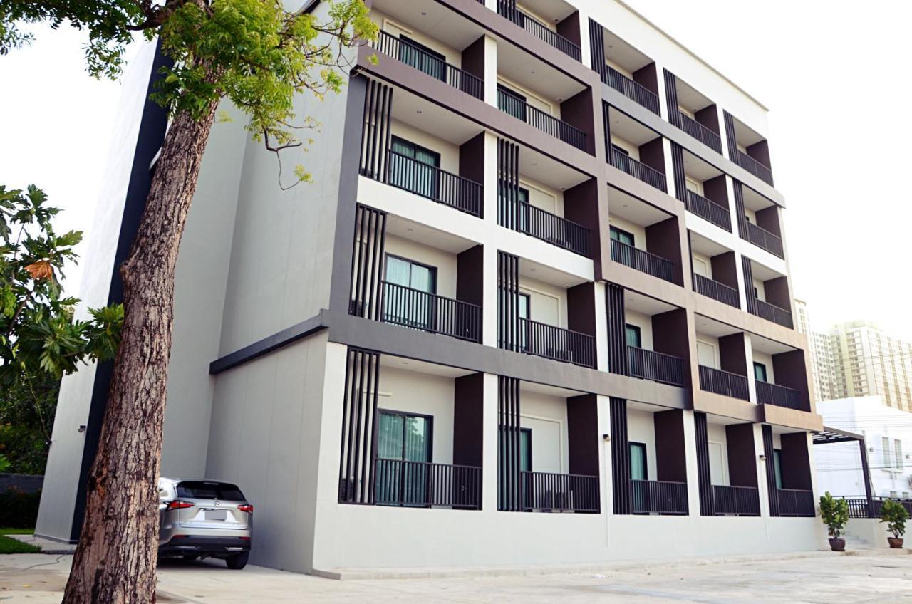 Appartement Re Riva à Bangkok Extérieur photo